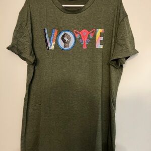 5 items for $20 - Green Graphic Tee - Short Sleeve